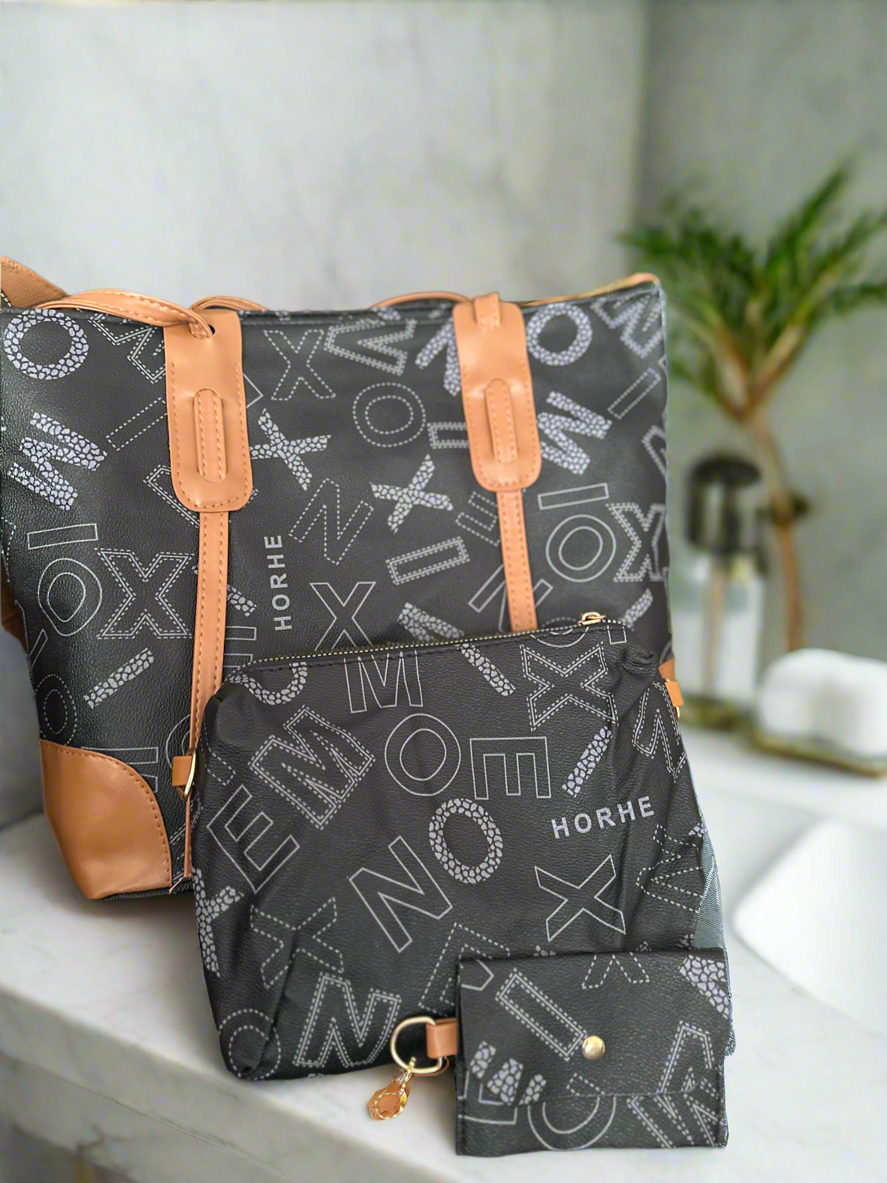 EVERYWHERE I GO -THREE PIECE HAND BAG/PURSE