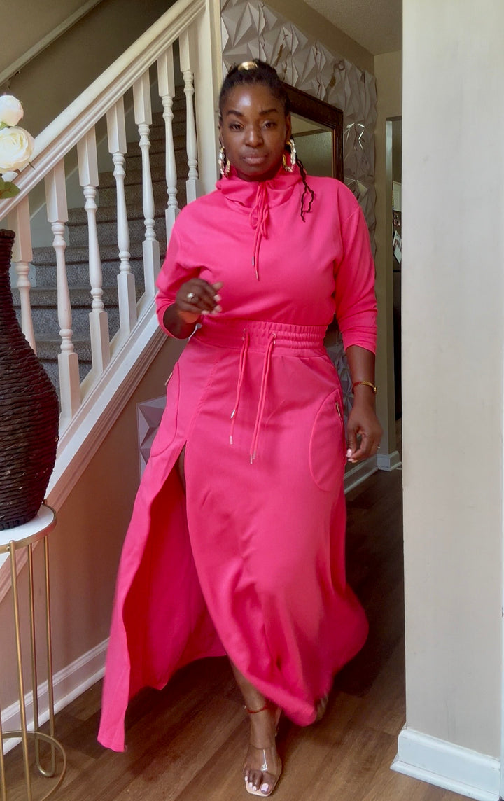 She Leads in Luxury Set