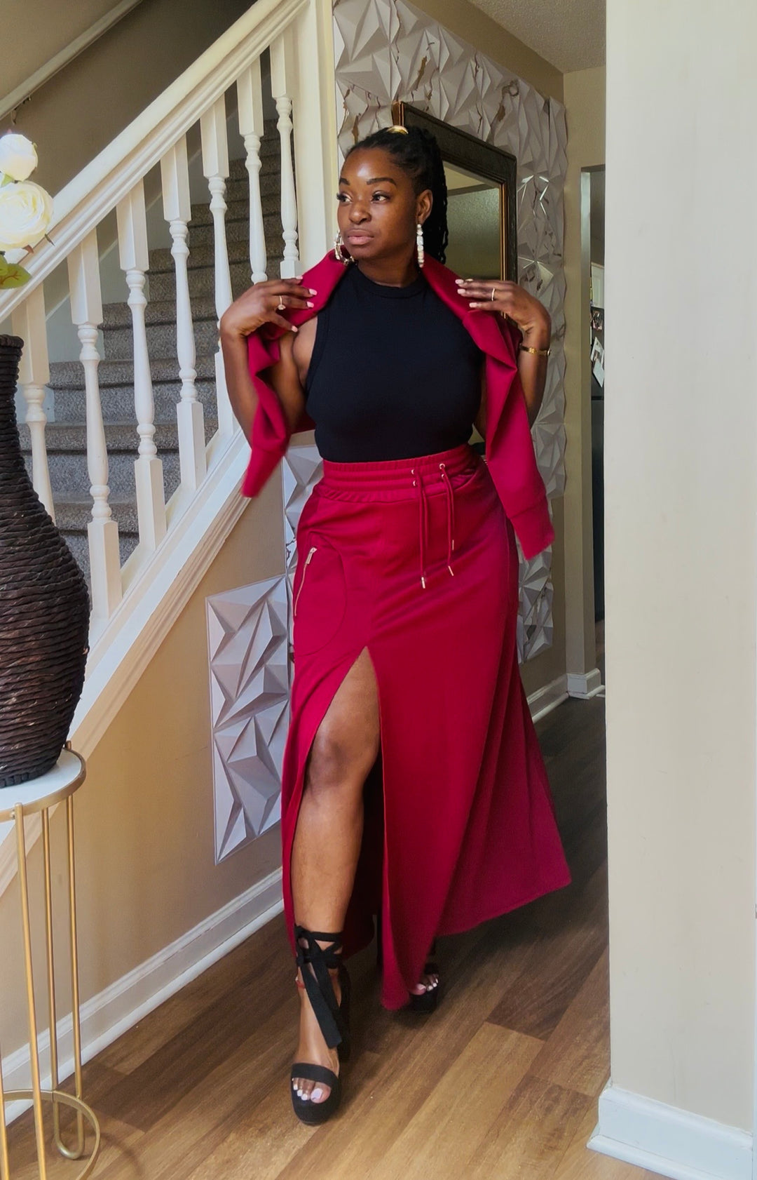 She Leads in Luxury Set