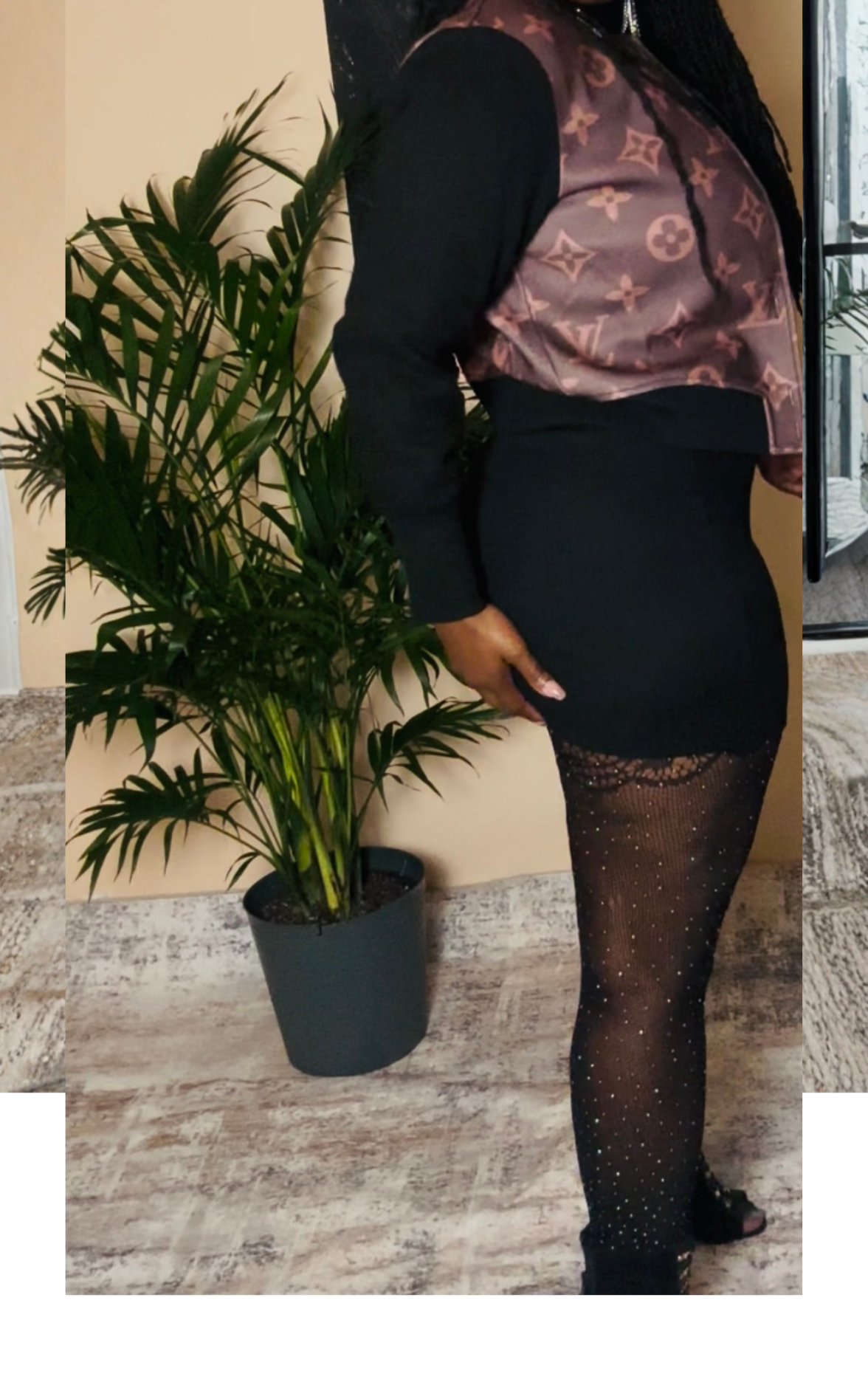 LOVE AND VENG BROWN COAT