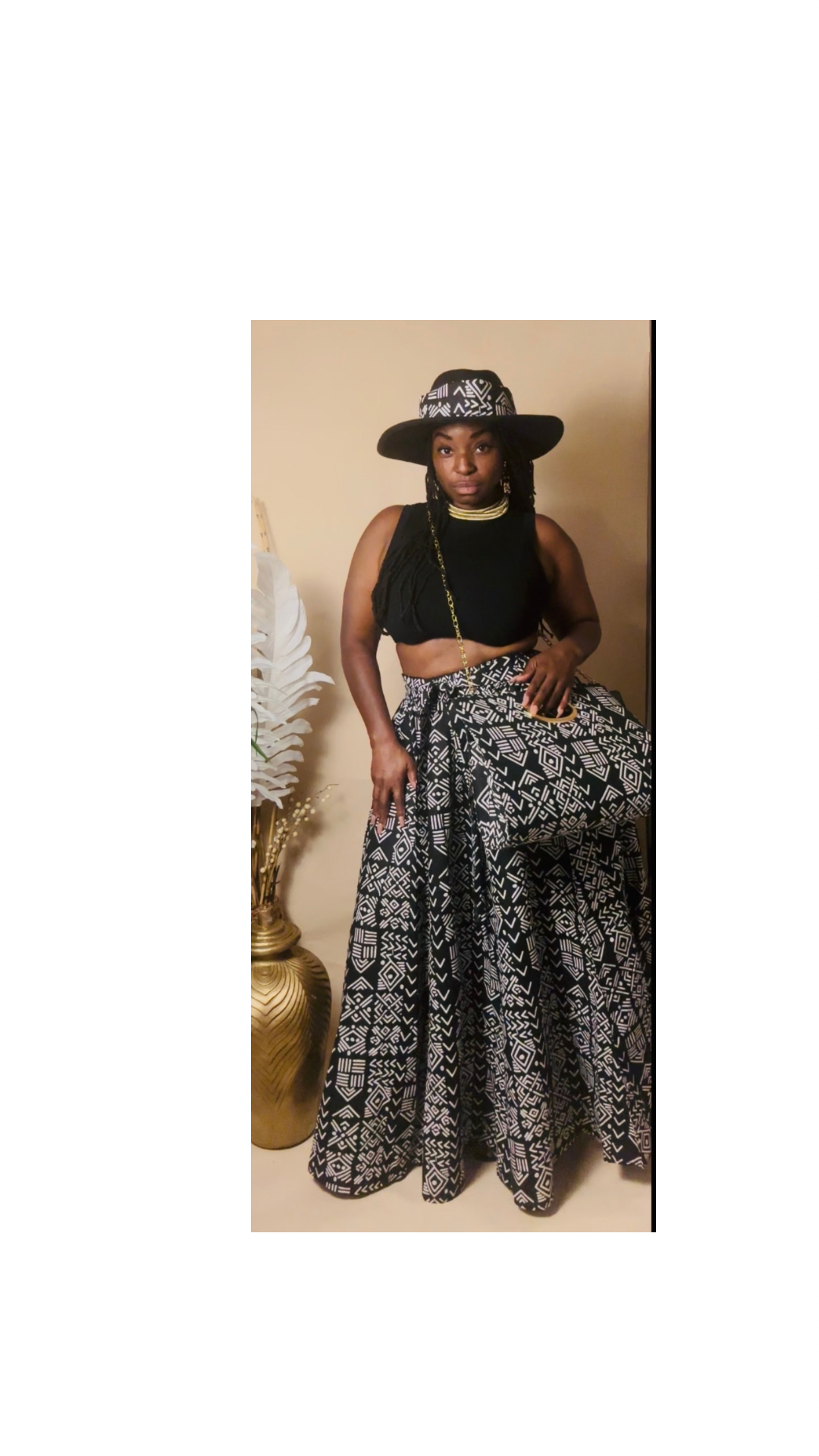 The Royal code 3 pc black and white set